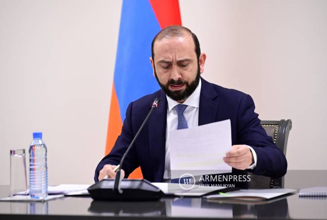 Չափազանցություն է Հայաստան-Ադրբեջան կարգավորման գործընթացը Սահմանադրության փոփոխության պատճառ համարելը. Միրզոյան